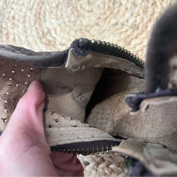 Circle G by Corral Ladies Brown Cutout Shortie Boots Q5019 Size 7.5 - Picture 7 of 7